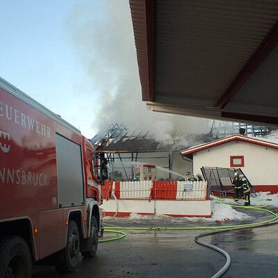 Stadl des Innbrucker Kranebitter Hofes komplett abgebrannt