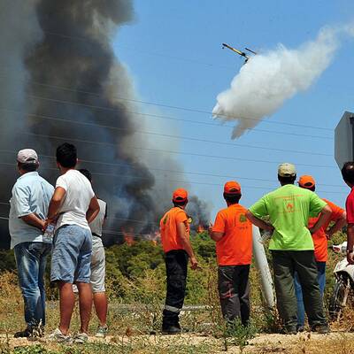Griechische Feuerwehren im Großeinsatz