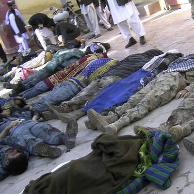 Selbstmordattentäter tötet mehr als 40 Menschen in Maymana