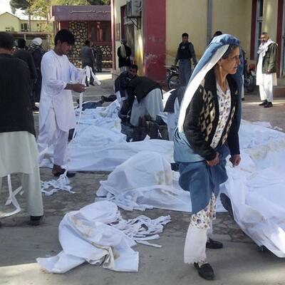 Selbstmordattentäter tötet mehr als 40 Menschen in Maymana