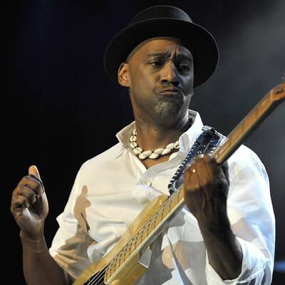 Marcus Miller und Band bei Bus-Unfall verletzt