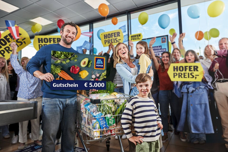 Beim großen Gewinnspiel gibt es unter anderem einen Jahreseinkauf bei HOFER im Wert von 5.000 Euro zu ergattern.