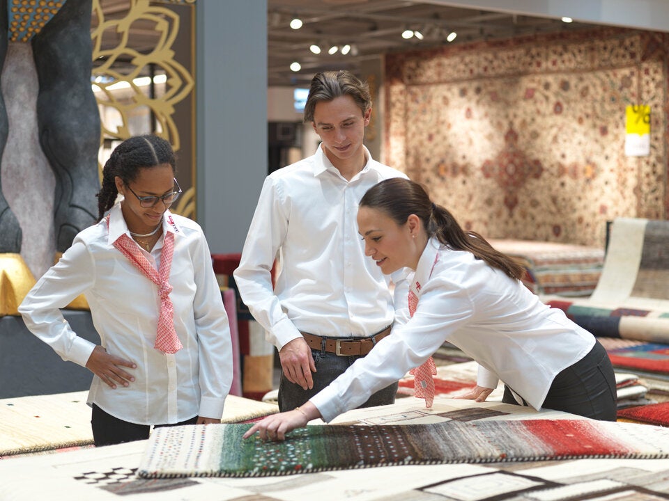 XXXLutz sucht 650 neue Lehrlinge – Starte deine Zukunft beim führenden Möbelhändler Österreichs!