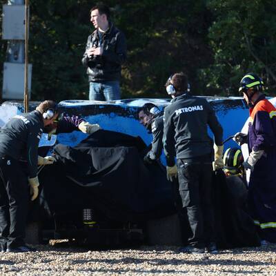 Hamilton-Crash bei Testfahrten in Jerez