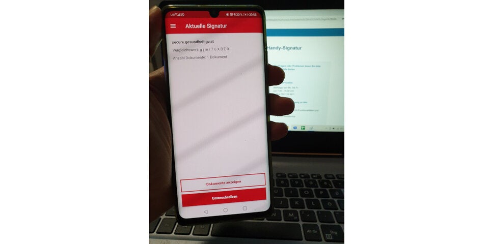 Corona-Impfnachweis aufs Handy holen & ausdrucken