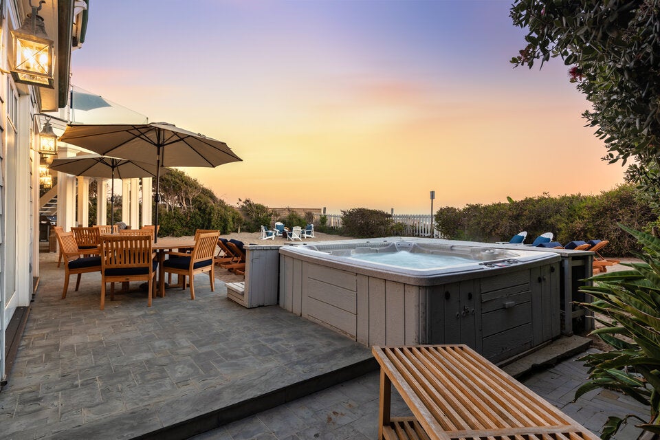 Hannah Montana: Das Kult-Strandhaus aus der Serie ist jetzt auf Airbnb buchbar