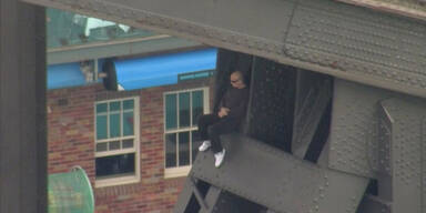 Mann kletterte auf Harbour Bridge in Sydney