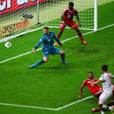 Alle Bilder zu Bayern vs. Stuttgart