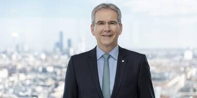 L&ouml;ger Hartwig, CEO Vienna Insurance Group