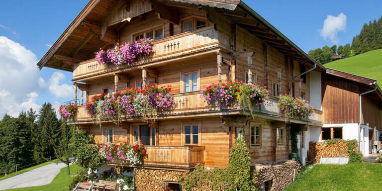 Hofer sucht junge Visionäre für die Landwirtschaft im Rahmen des Alpenschule Tirol Wettbewerbs