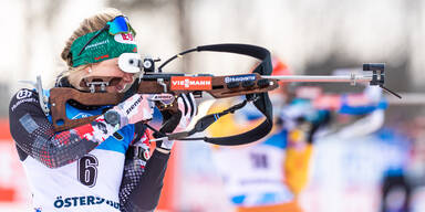 Lisa Hauser auf Podest bei Weltcup-Auftakt