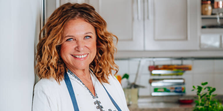 Grillsaison startet mit Traumwetter: Haya Molcho verrät ihre besten BBQ-Geheimnisse