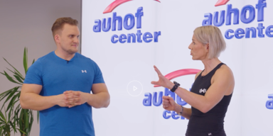 Kickbox-Weltmeisterin Nicole Trimmel zeigt vier Übungen für mehr Kraft und Balance