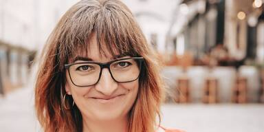 Hebamme Margarete Wana