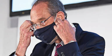 Neue Regeln: ''Corona-Matura'' erst am 20. Mai 2021 | Mehr Zeit zum Lernen +++ L&auml;ngere Klausuren |Fa&szlig;mann passt Regeln an