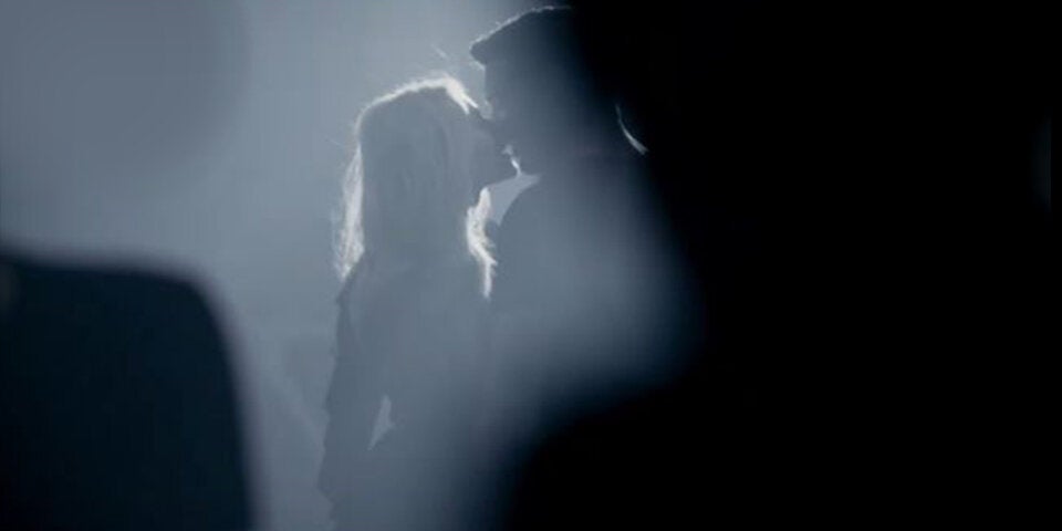 Helene zeigt ihr neues Liebesglück