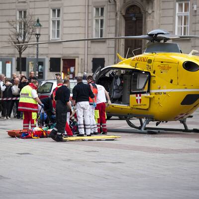 Heli landet am Stephansplatz