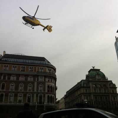 Heli landet am Stephansplatz