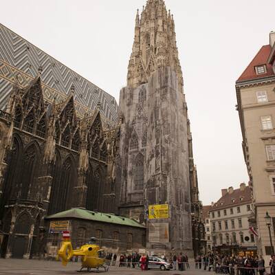 Heli landet am Stephansplatz