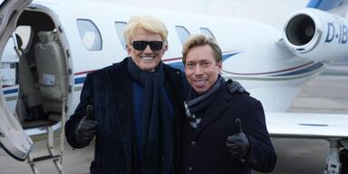 Helmut Werner und Heimo flogen mit dem Privatjet in den Vatikan.&nbsp;