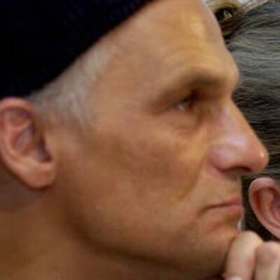 Rihanna - Queen of Downloads