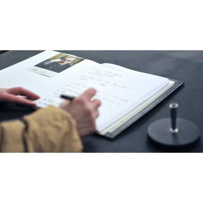 Aufbahrung: Abschied von Ludwig Hirsch  