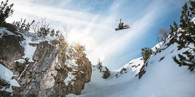 Hirscher hebt in "Ski-Pension" ab