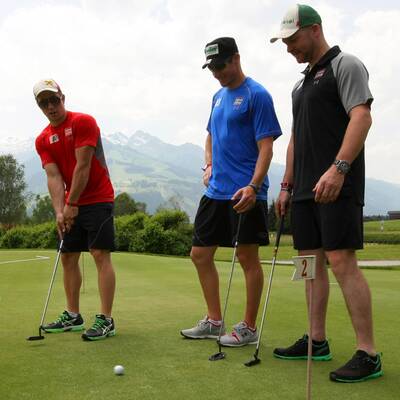 Golftraining der ÖSV-Stars