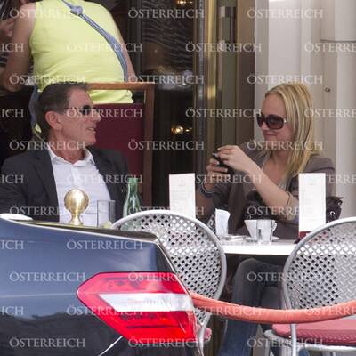 Peter Hochegger trifft Bild-Journalistin Dora Varro