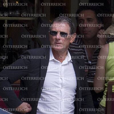 Peter Hochegger trifft Bild-Journalistin Dora Varro