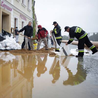Viele Flüsse sind über die Ufer getreten