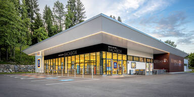 "Hofer" eröffnete erste Filialen in China