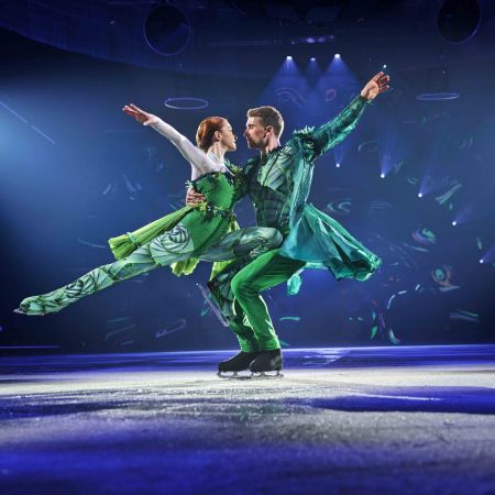 Vanessa Mai tanzt bei Holiday on Ice an