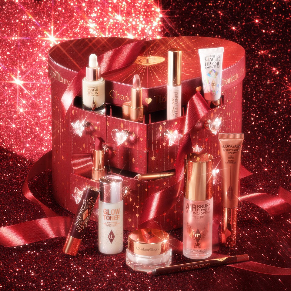 Die besten Beauty-Adventkalender 2024