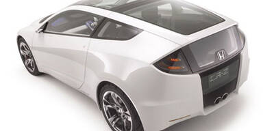 Honda zeigt ultraleichten Hybrid-Sportwagen