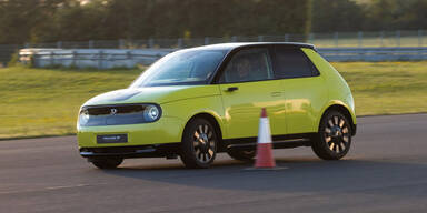 So stark und wendig ist Hondas cooler E-Flitzer