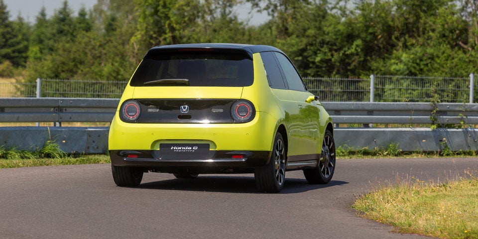 So stark und wendig ist Hondas cooler E-Flitzer
