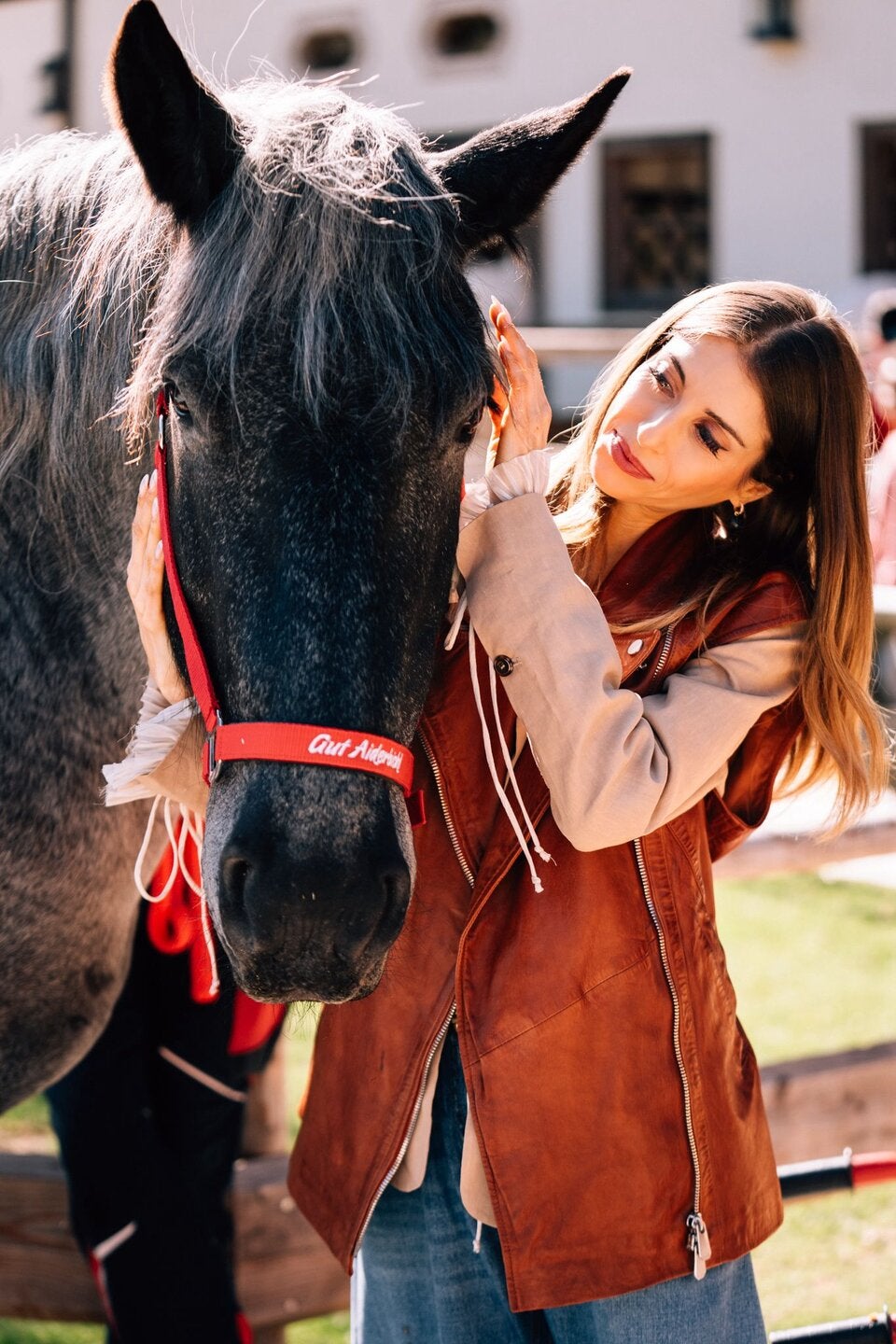 Cathy Hummels übernahm die Patenschaft für die Stute Kathi. 
