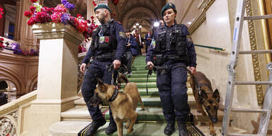 400 Polizisten sichern Opernball bei erh&ouml;hter Warnstufe