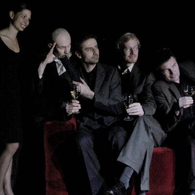 Rihanna - Queen of Downloads