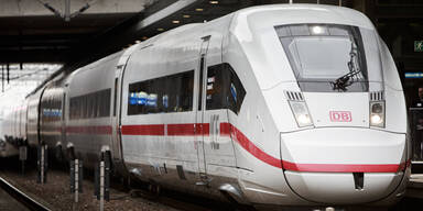 Messer-Attacke im ICE: Mehrere Verletzte