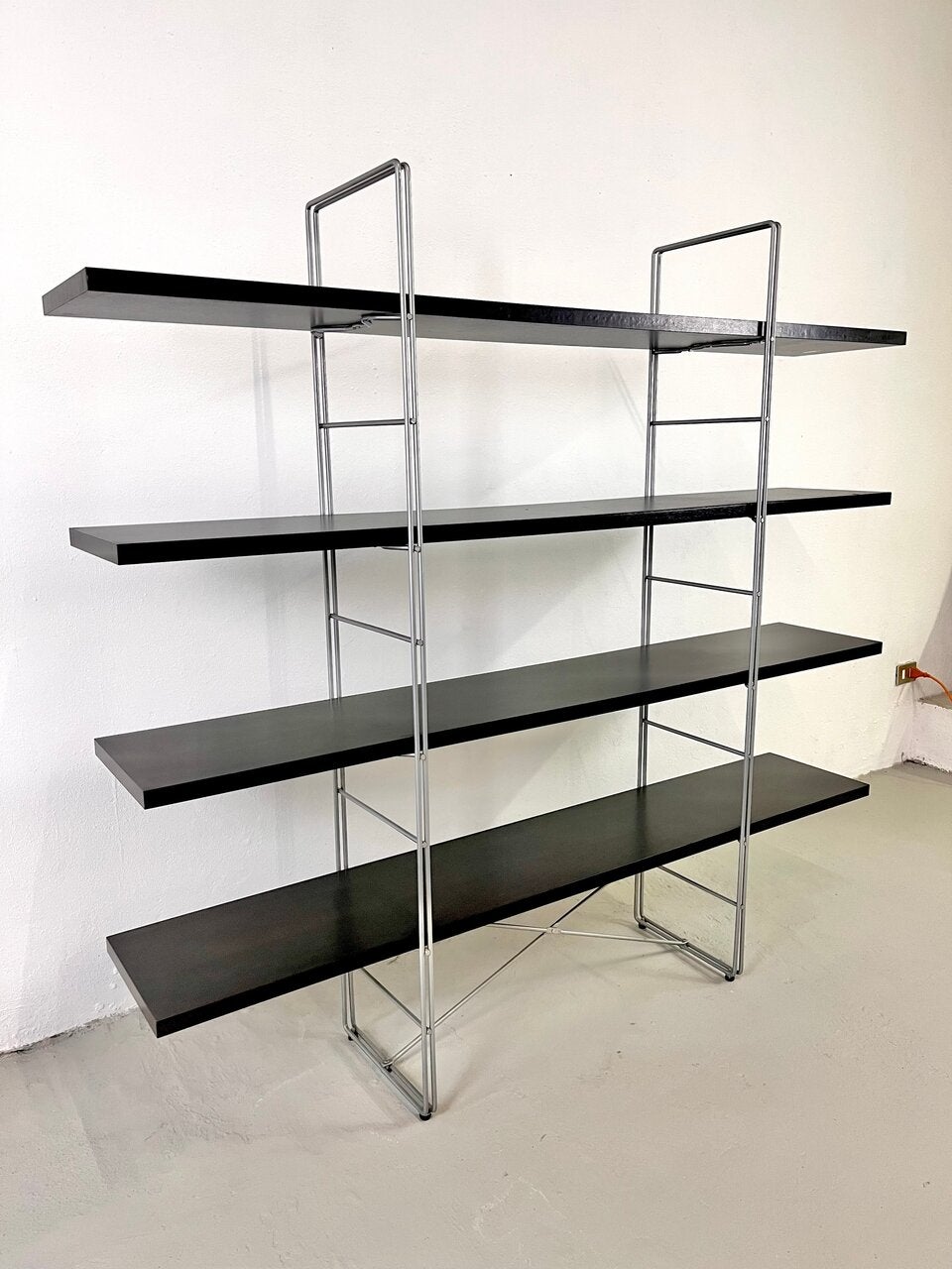 Das Regal von Niels Gammelgaard gilt als Rarität.