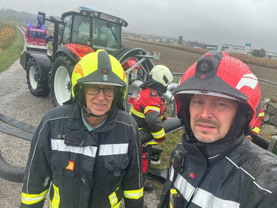 Feuerwehr-Kommandant Karl Lechner (li.) und Rainer Handlfinger, Bürgermeister