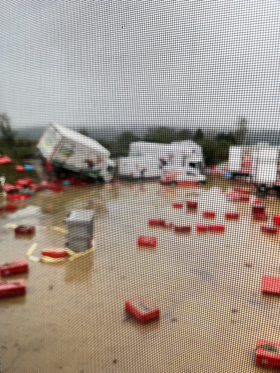 AstroKalb-LKW am Dienstag nach der Flutkatastrophe.