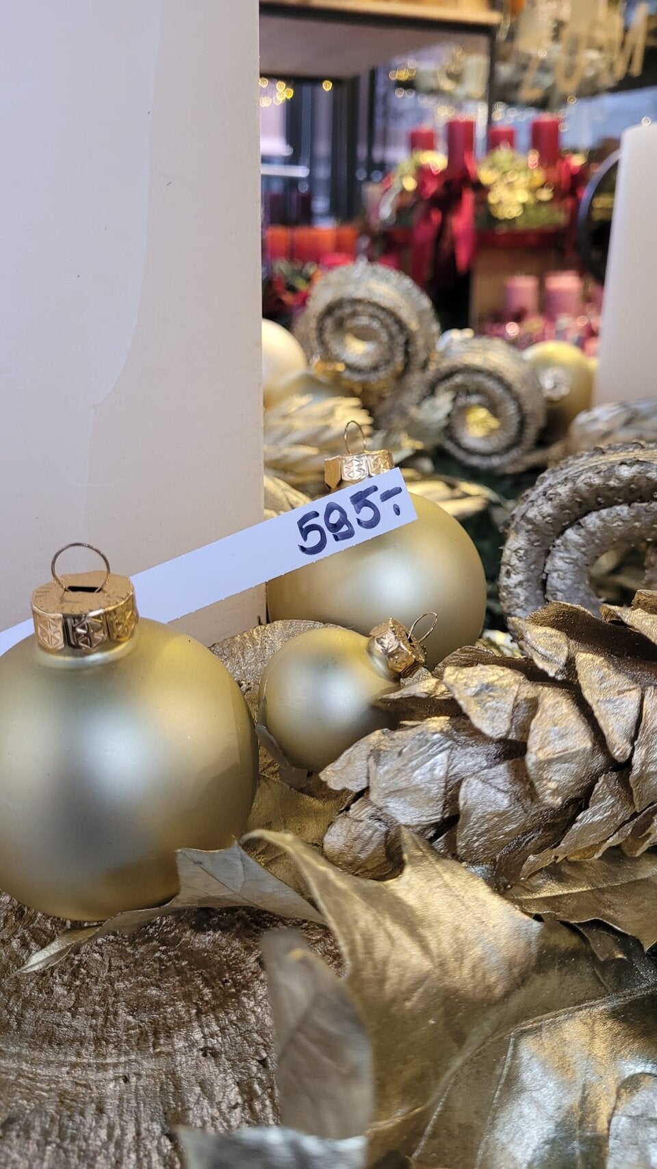 600-Euro Adventkranz verblüfft City