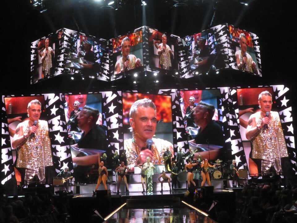 Robbie XXV London Zeidler