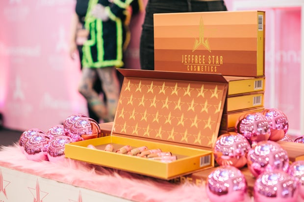 Meet & Greet mit Jeffree Star im Marionnaud Gerngross