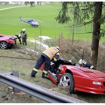 Zwei Tote bei Horror-Crash in Fornach