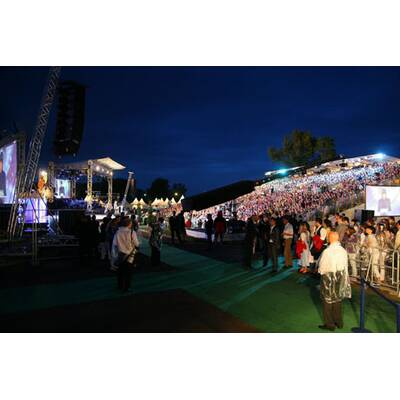 Internationale Stars in Zwentendorf