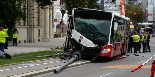 Bus Crash Wien MAG
